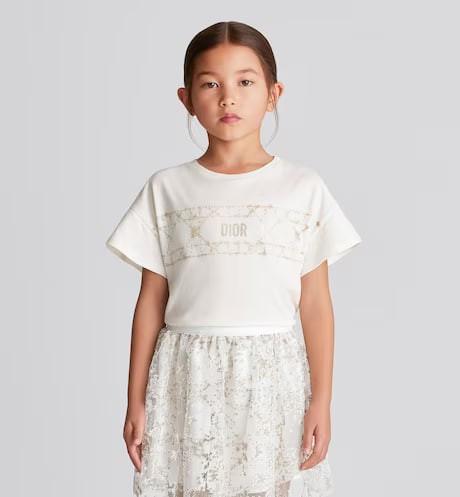 The case of ivory "cotton plain" cloth with light gold color "Cannage rattan"  Numbering: 3SBM13TEEH_Y013