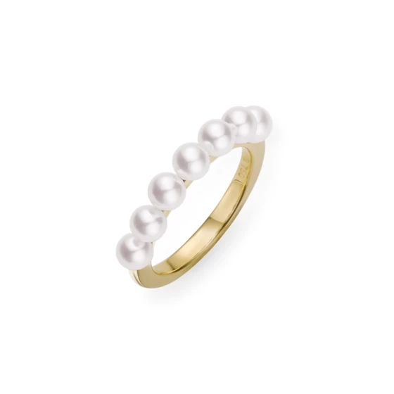 Akoya Cultured Pearl Ring in Yellow Gold （Ring Size 8）