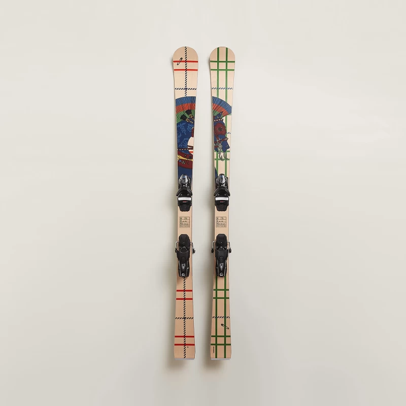 Off Piste pair of alpine skis