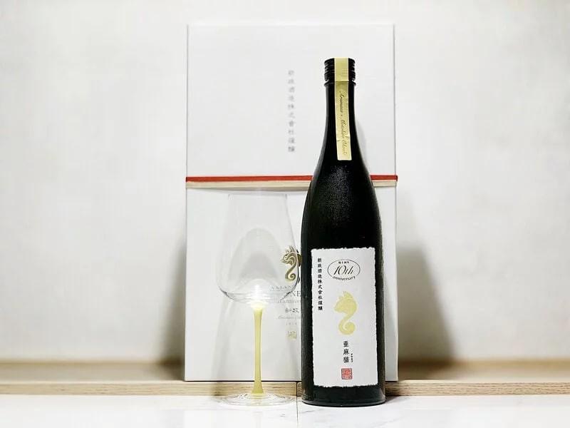 Xinzheng Linen Cat (Ama Cat) 10th Anniversary Wine