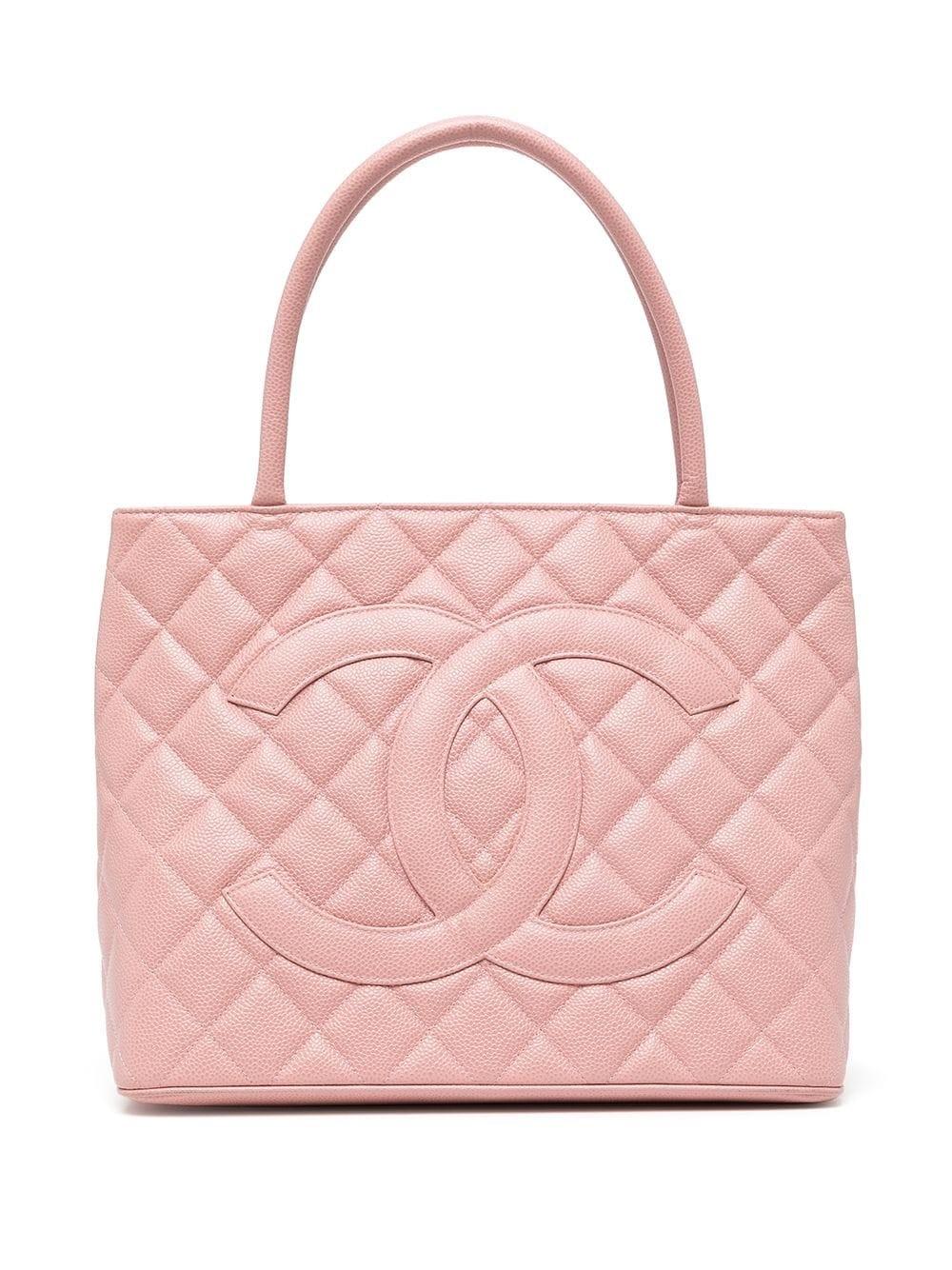 CHANEL Pre-Owned.   Medallion handbag (2003-2005 Collection).